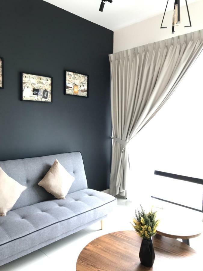 Ferienwohnung Mosaic Souhtkey Highfloor 2Br 2-6Pax 5Mins Jbciq&Sentosa Johor Bahru Exterior foto