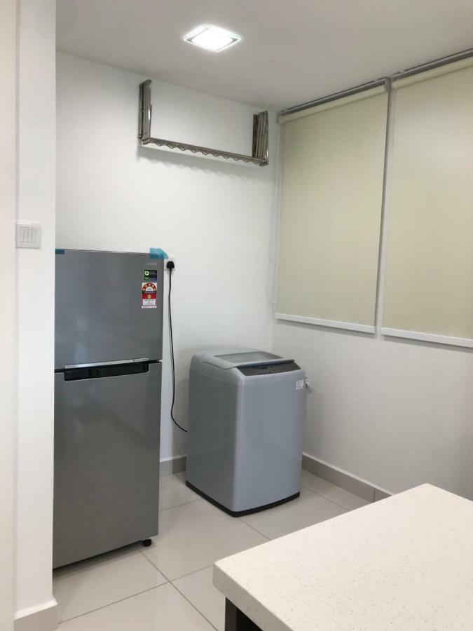 Ferienwohnung Mosaic Souhtkey Highfloor 2Br 2-6Pax 5Mins Jbciq&Sentosa Johor Bahru Exterior foto