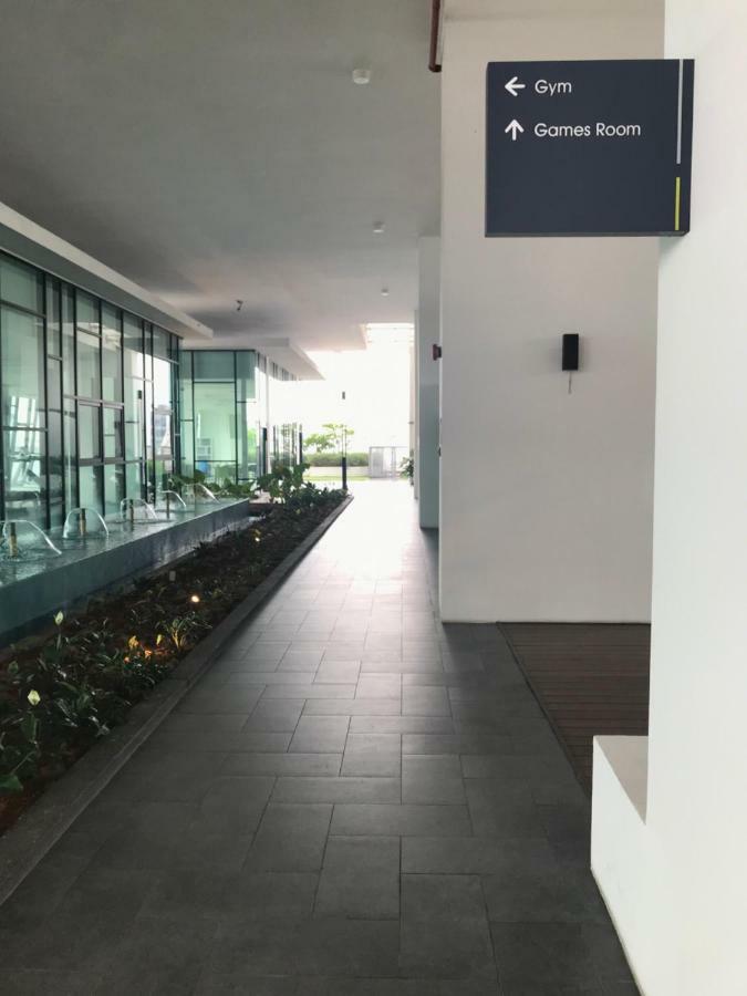 Ferienwohnung Mosaic Souhtkey Highfloor 2Br 2-6Pax 5Mins Jbciq&Sentosa Johor Bahru Exterior foto