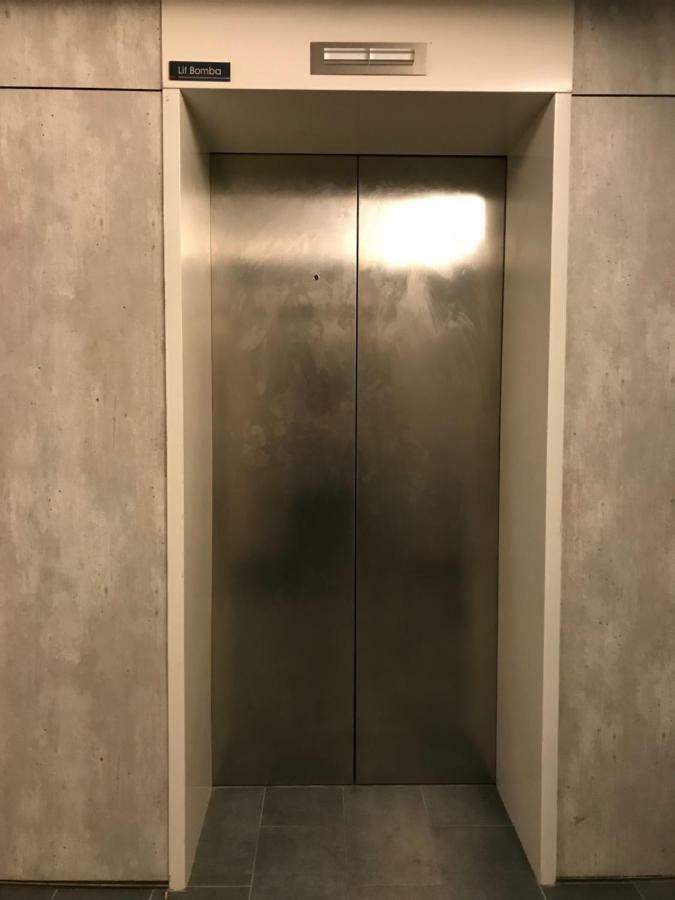 Ferienwohnung Mosaic Souhtkey Highfloor 2Br 2-6Pax 5Mins Jbciq&Sentosa Johor Bahru Exterior foto